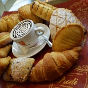 Bar Pasticceria Gelateria Le Croissant
